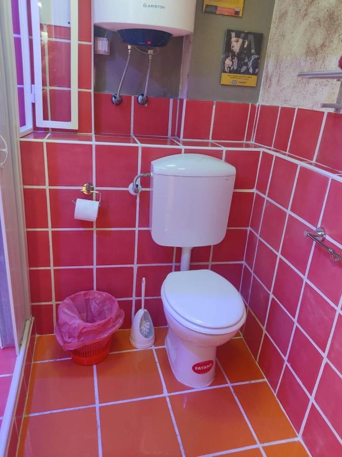 Il Covo Degli Artisti Hotel Catania-Fontanarossai nemzetközi repülőtér Kültér fotó